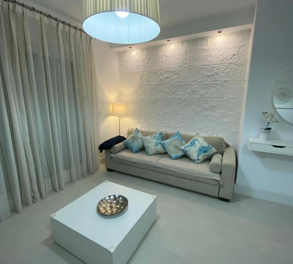 Apartment Luminoso Y Tranquilo Apartamento En Los Alamos Torremolinos Spain